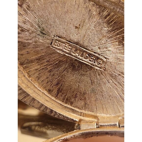 Vtg Estee Lauder Perfume Compact Enamel Red Lady Bug Spellbound Gold Tone Leaf - Picture 3 of 5